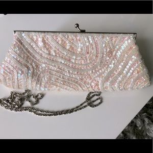 Sequined Clutch Purse with Detachable long chain, can be used as a crossbody!